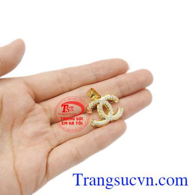 Sản phẩm bảo hành uy tín, giao hàng toàn quốc. Mặt dây vàng tây kiểu mới TSVN.