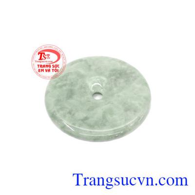 Ngọc cẩm thạch thiên nhiên mang nguồn năng lượng tốt đến cho gia chủ,Mặt đồng xu Jadeite tài lộc