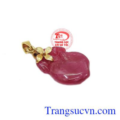 Mặt dây ruby thiên nhiên đẹp. Mặt hồng ngọc móc vàng