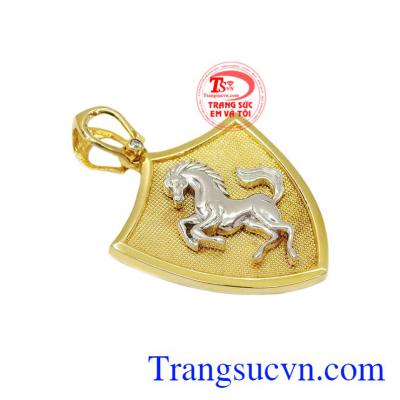 Mặt khiên tuổi ngọ vàng đeo cổ may mắn và hộ mệnh cho những người tuổi ngọ.