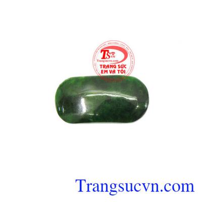 Mặt ngọc cẩm thạch an vui mang dùng để chế tác nhẫn, lắc tay, mặt dây và các món trang sức mang thẩm mỹ cao