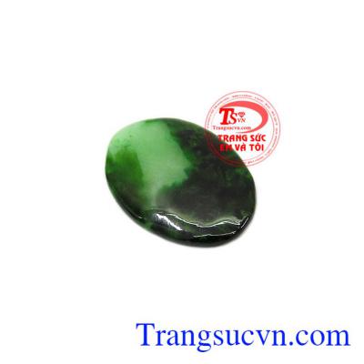 Mặt ngọc cẩm thạch kiêu sa đem đến đẳng cấp, quý phái, sang trọng cho người sử dụng