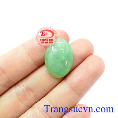 Sản phẩm thích hợp làm quà tặng cho người thân hoặc bạn bè,Mặt ngọc Jadeite an lành