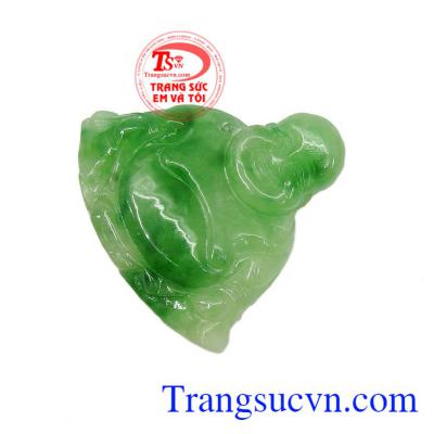 Ngày xưa, ngọc cẩm thạch là loại đá quý vốn chỉ dành cho giới vua chúa, quý tộc