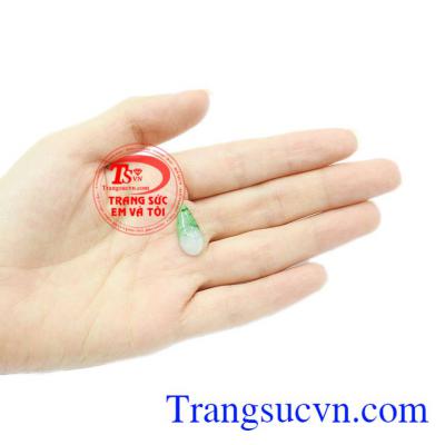 Mặt ngọc phỉ thúy sương mai được kiểm định chất lượng đảm bảo uy tín.