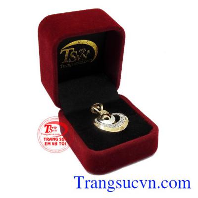 Chất lượng vàng đảm bảo,Uy tín khách hàng bình chọn nhiều năm. Mặt nữ đẳng cấp vàng