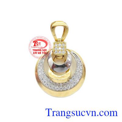 Mặt nữ đẳng cấp vàng