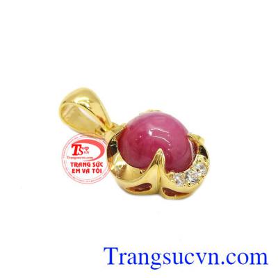 Mặt nữ hoa ruby tím đỏ, mặt dây chuyền nữ gắn đá quý ruby đỏ tím thiên nhiên đẹp, sang trọng. Mặt nữ hoa ruby tím đỏ