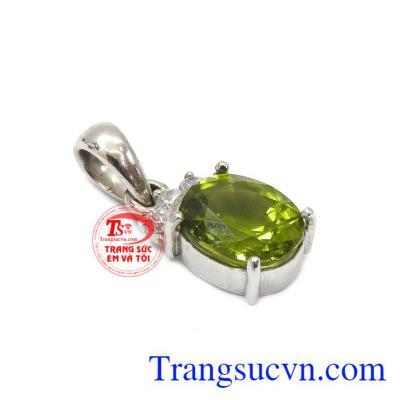 Mặt peridot mệnh Hỏa, mặt peridot bọc vàng 14k sang trọng