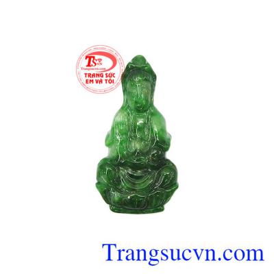 Mặt phật bà Jadeite bình an là sản phẩm được chế tác từ ngọc cẩm thạch thiên nhiên,Mặt phật bà Jadeite bình an