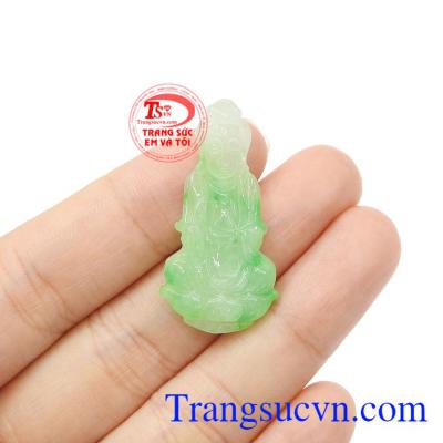 Sản phẩm thích hợp làm quà tặng cho người thân hoặc bạn bè,Mặt phật bà Jadeite đẹp