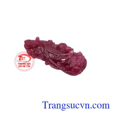 Mặt phật bà Ruby thiên nhiên mang lại cảm giác yên bình, thanh tịnh trong lòng.