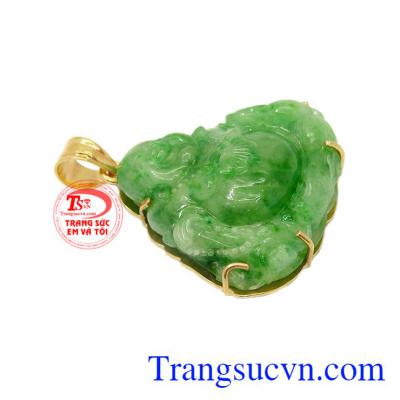 Mặt dây đeo cùng dây chuyền vàng, dây cao su bọc rồng vàng, hợp thời trang. Mặt phật Ngọc cẩm thạch