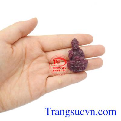Phật ruby A Di Đà mang lại nhiều điều tốt lành cho gia chủ. Phật ruby A Di Đà thiên nhiên, giao hàng trên toàn quốc.
