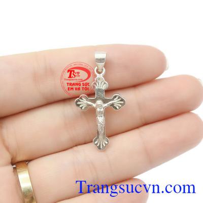 Mặt dây chuyền bạc là món quà tuyệt vời dành tặng người yêu thương những dịp ý nghĩa,Mặt thánh giá bằng bạc