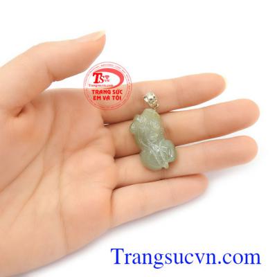 Mặt tỳ hưu ngọc bọc bạc sang trọng, tinh xảo