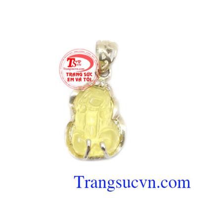 Mặt tỳ hưu thạch anh bọc bạc được chế tác tinh xảo từ bạc 925 bền đẹp chắc chắn