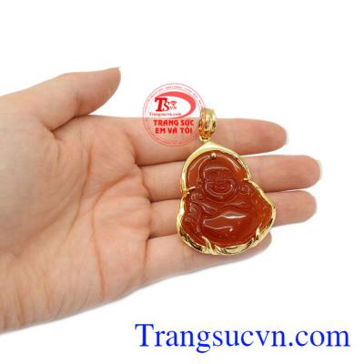 Mặt vàng phật mã não mệnh hỏa và thổ đẹp.