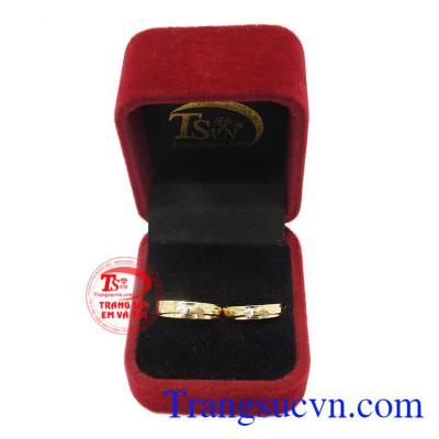 Nhẫn cưới thánh giá 18k
