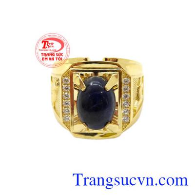 Sự kết hợp giữa vàng 14k với đá Sapphire tạo nên sự sang trọng và lịch lãm cho người sử dụng,Nhẫn nam Sapphire 14k