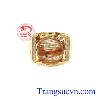 Với thiết kế mạnh mẽ, thanh lịch mang lại sự nổi bật và thu hút cho người sử dụng,Nhẫn nam thạch anh tóc 14k đẹp