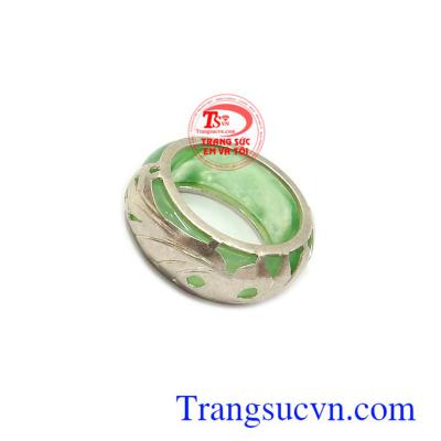 Nhẫn ngọc cẩm thạch hoa văn bền đẹp, chất lượng, giao hàng nhanh trên toàn quốc