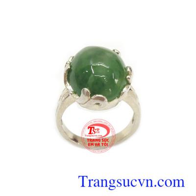 Nhẫn nữ bạc ta đá cẩm thạch đeo hợp phong cách sang trọng, cá tính và thời trang phái đẹp