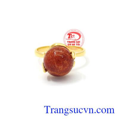 Đá san hô là một trong 7 bảo vật quý hiếm của nhà Phật. Nhẫn nữ đá san hô vàng 14k