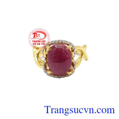 Với thiết kế trẻ trung, thanh lịch và hợp thời trang,Nhẫn nữ Ruby vàng 10k