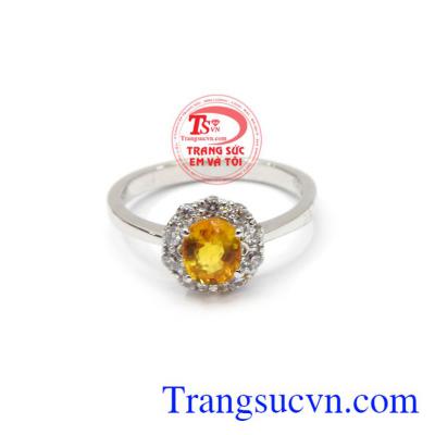 Nhẫn nữ Sapphire chất lượng đem đến vẻ đẹp tinh tế, thanh lịch cho người phụ nữ