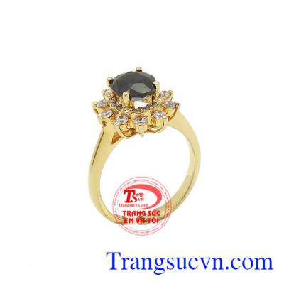 Nhẫn nữ sapphire theo mệnh nét sáng, bóng bền đẹp cho chiếc nhẫn nữ đeo hợp thời trang, chất lượng vàng được đảm bảo uy tín