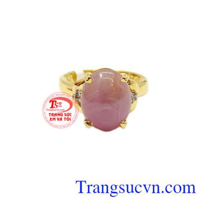 Nhẫn nữ vàng Sapphire vàng 10k tinh tế đá Sapphire thiên nhiên là biểu tượng của giàu sang, phú quý, sung túc, loại bỏ suy nghĩ tiêu cực, đem lại trí tuệ và tri thức,Nhẫn nữ Sapphire vàng 10k tinh tế