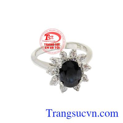 Nhẫn nữ sapphire vàng trắng