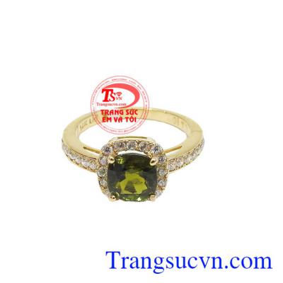 Nhẫn nữ Tourmaline lục kiểu dáng thời trang, sang trọng