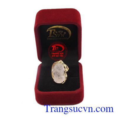 Nhẫn tỳ hưu thạch anh hồng