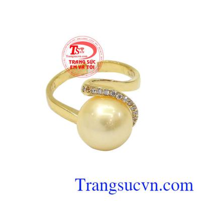 Nhẫn vàng ngọc trai đẹp là món quà ý nghĩa dành tặng phái đẹp trong các dịp đặc biệt