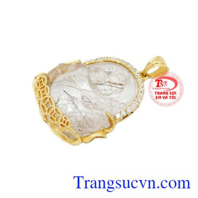 Sản phẩm có thể kết hợp với nhiều kiểu quần áo.