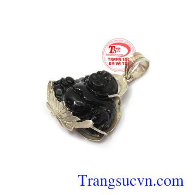 Phật mặt dây bạc là món quà ý nghĩa cho người yêu thương