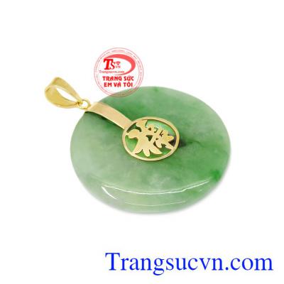 Chữ phúc dành cho nam đeo ngọc, phù hợp làm quà tặng cho nam trong các dịp sinh nhật, kỷ niệm.