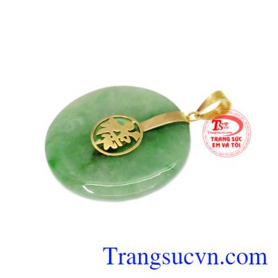 Món quà mặt dây chữ phúc ý nghĩa luôn cầu chúc nhiều may mắn và hạnh phúc cho người đeo.