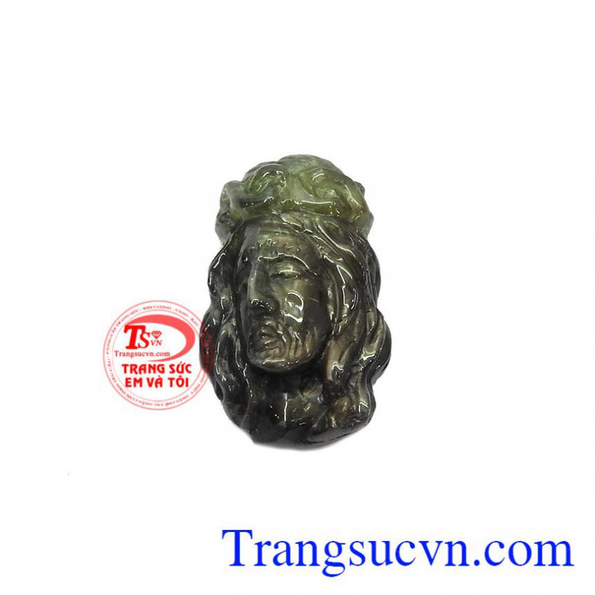 Mặt Chúa Giê-su sapphir thiên nhiên