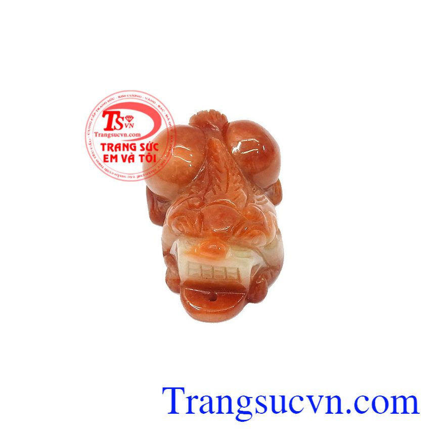 Ngọc cẩm thạch là vật tinh túy và quý báu nhất của trời đất, người dân Việt từ xưa đến nay cũng rất ưa chuộng cẩm thạch,Tỳ hưu ngọc cẩm thạch huyết