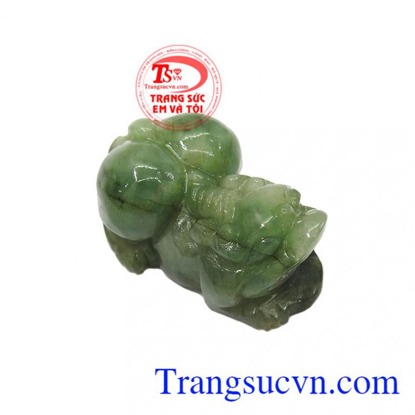 Tỳ hưu ngọc jadeite may mắn