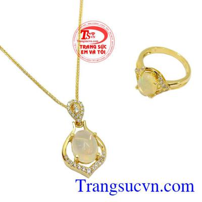 Bộ trang sức Opal May Mắn