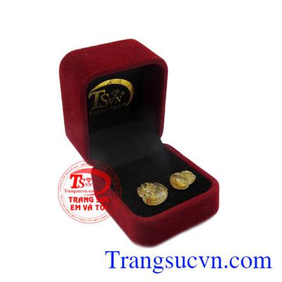 Hồ ly mang lại sự dịu dàng, khéo léo và thông minh để người phụ nữ luôn hoàn hảo trong mắt phái mạnh. Cặp hồ ly thạch anh tóc duyên dáng.