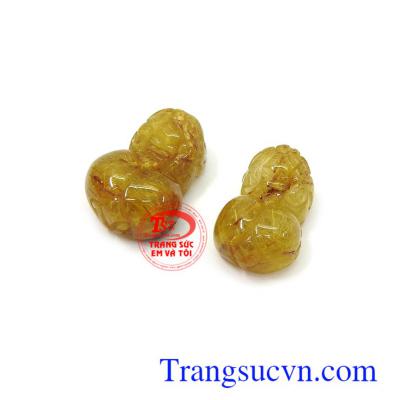 Cặp tỳ hưu thạch anh tóc an nhiên chạm khắc tinh xảo, màu sắc tươi sáng, phù hợp làm mặt nhẫn, mặt dây chuyền thời trang và phong thủy