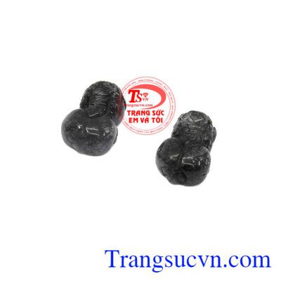 Tỳ Hưu được nhiều người ưa chuộng đeo bên mình như là lá bùa hộ mệnh cho bản thân,Cặp tỳ hưu thạch anh tóc đen thành đạt