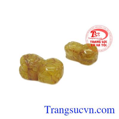 Cặp tỳ hưu thạch anh tóc may mắn cho những ai sở hữu tỳ hưu này.