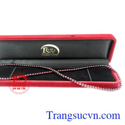 Chuỗi Garnet thiên nhiên đẹp