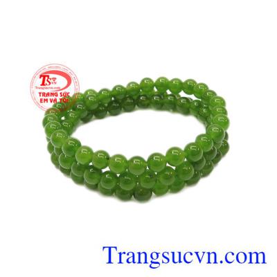 Chuỗi Nephrite thiên nhiên là hợp phong thủy, hợp thời trang.